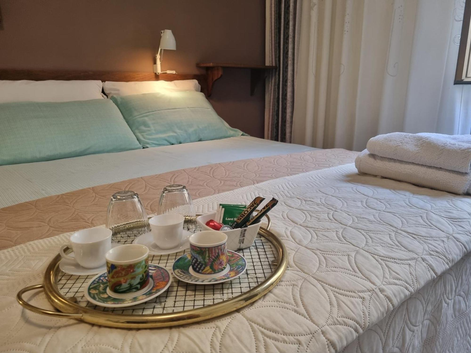 B&B Vaticanrooms โรม ภายนอก รูปภาพ